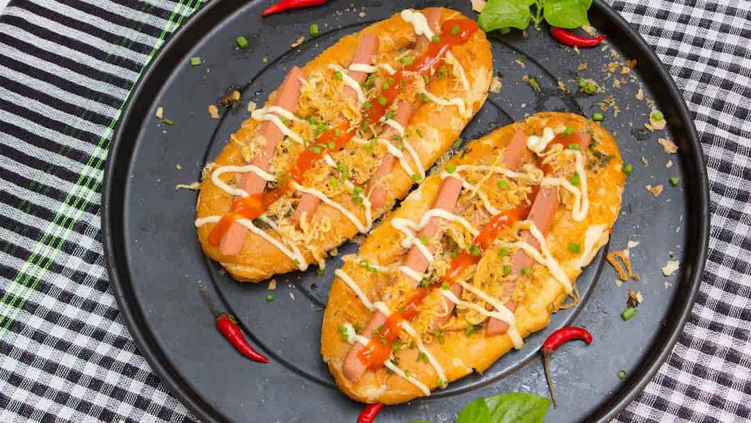 Bánh mì nướng cô Tám